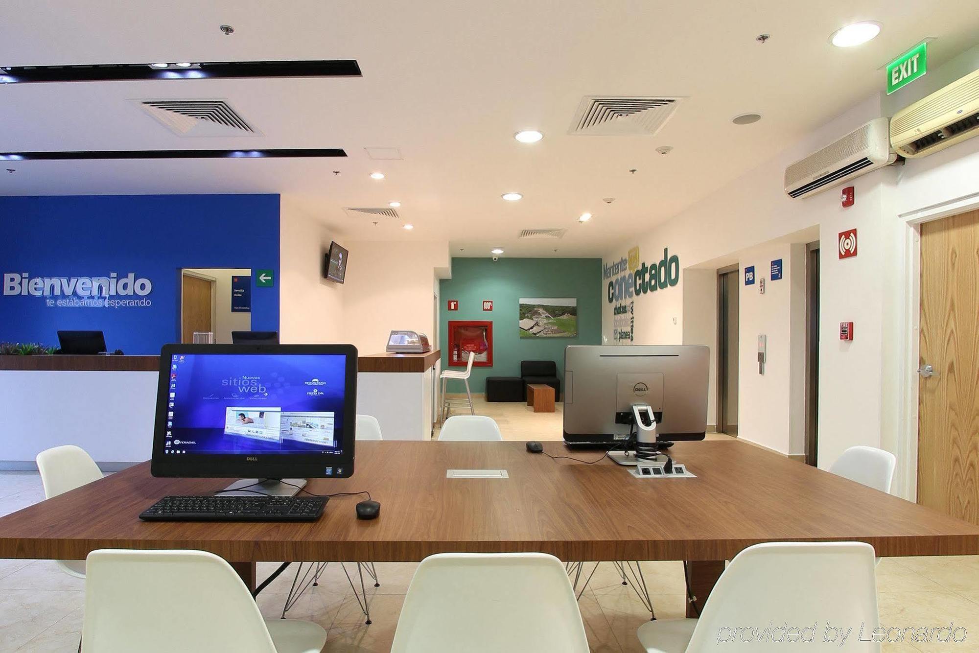 One Centro 3*